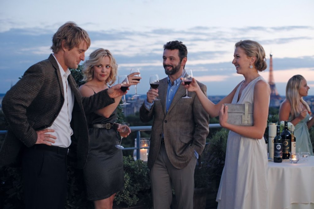 MidnightInParis_Still_3